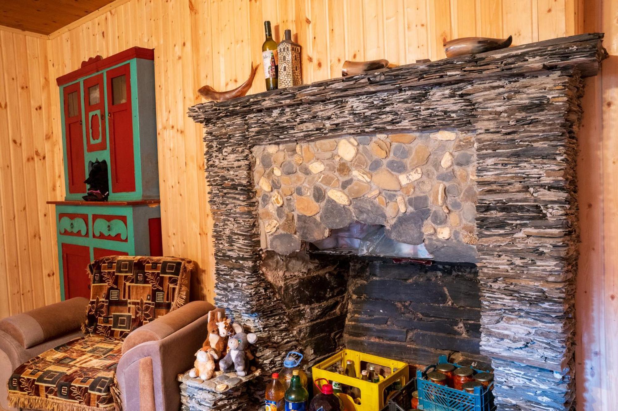 Guesthouse Svani ウシュグリ エクステリア 写真