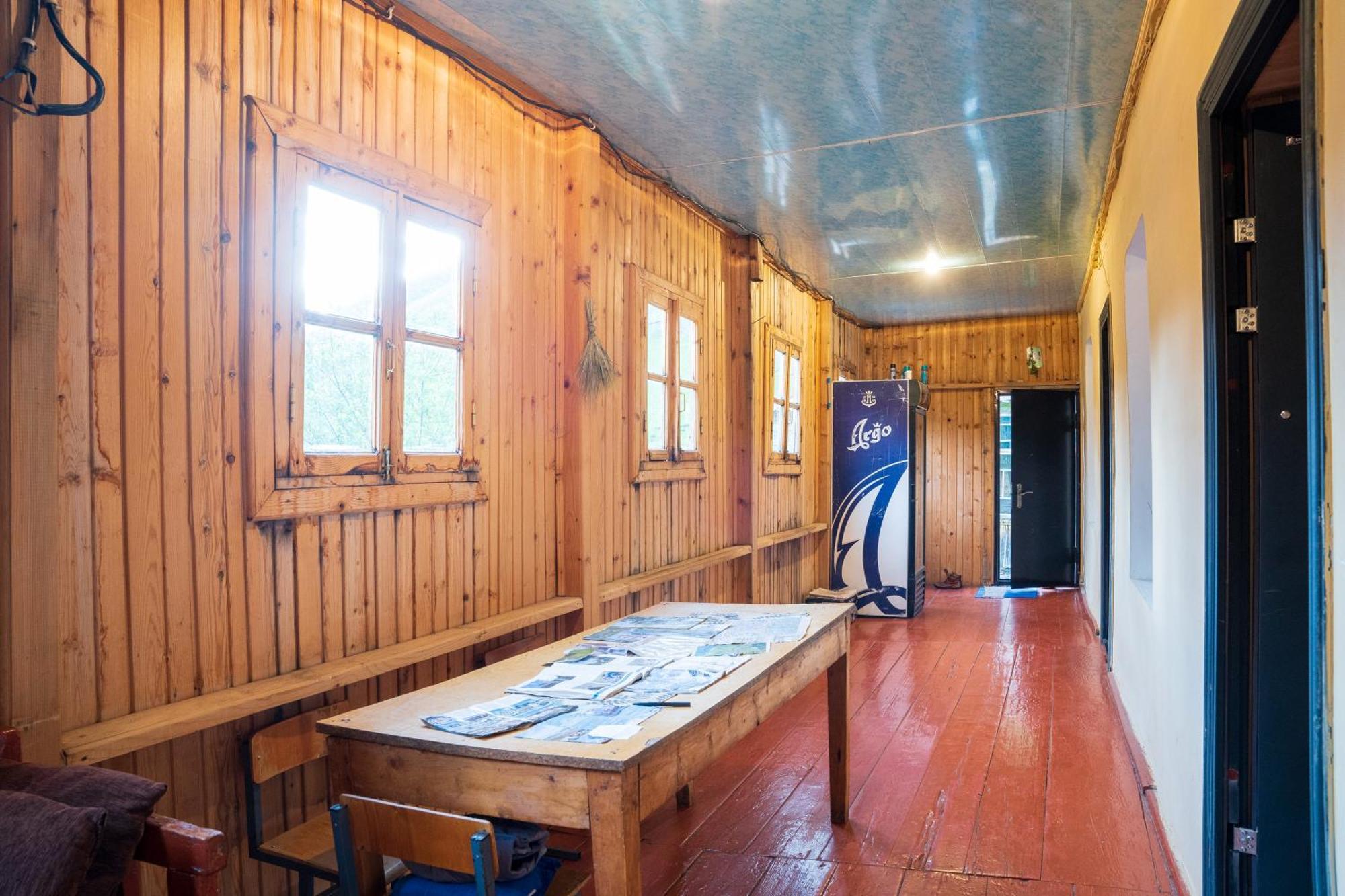 Guesthouse Svani ウシュグリ エクステリア 写真